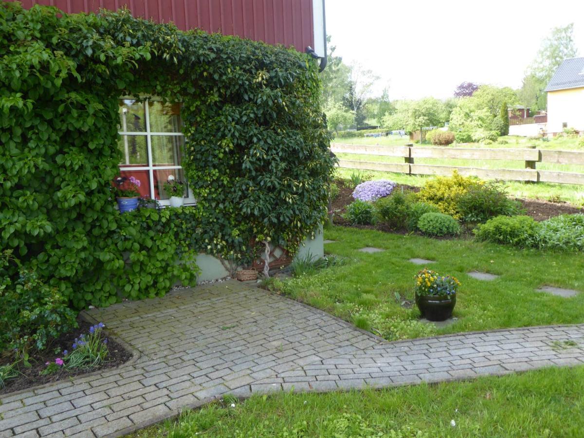 Basislager Hohnstein - Familie Loesel Apartman Ehrenberg  Kültér fotó